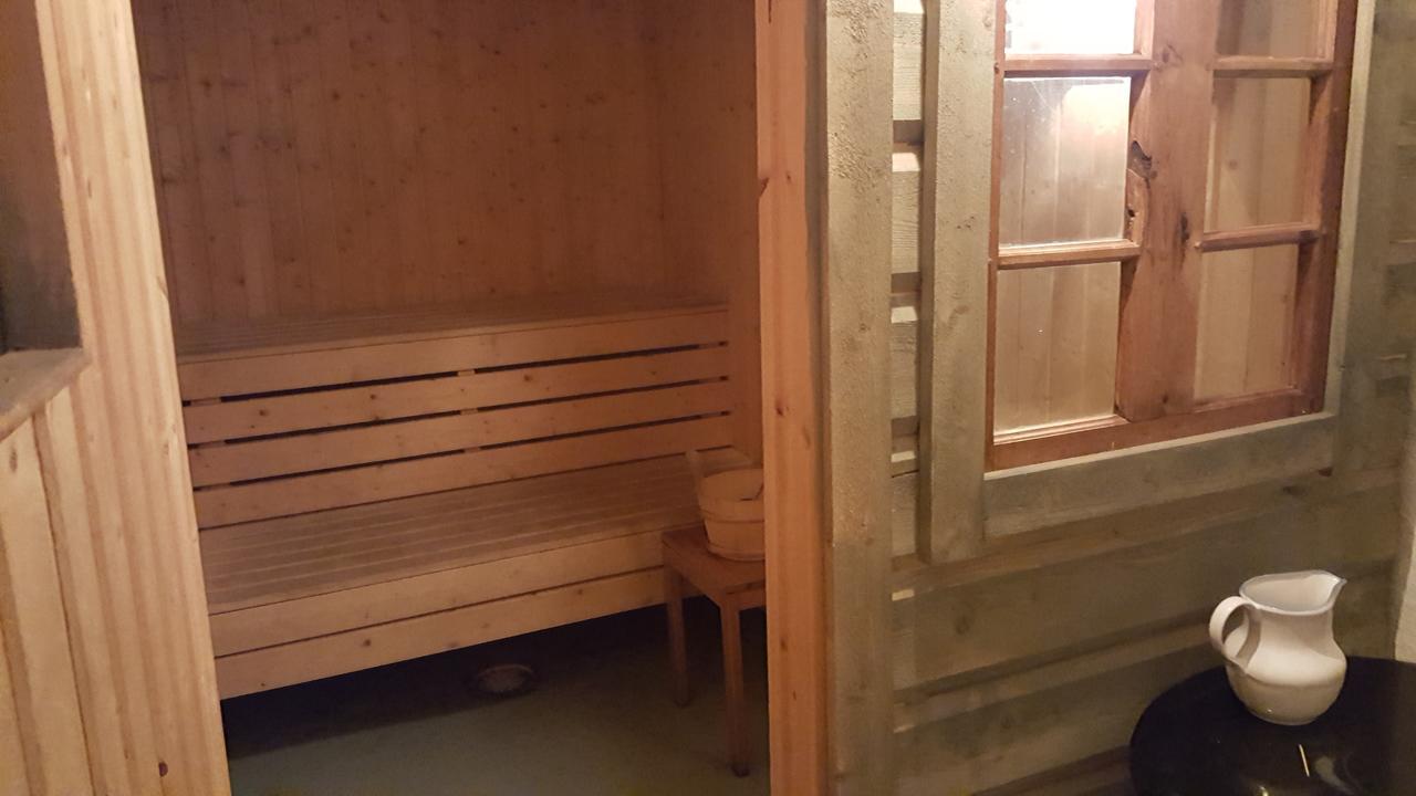 Mora Vandrarhem Och Gaesthem Vinäs Eksteriør billede